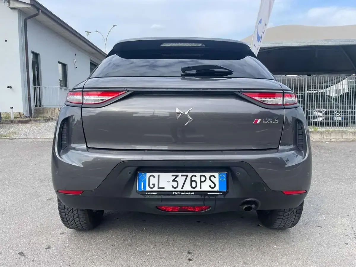 Usata DS Automobiles DS3 Crossback Performance 101 CV (74 kW) 2022 Grigio SUV