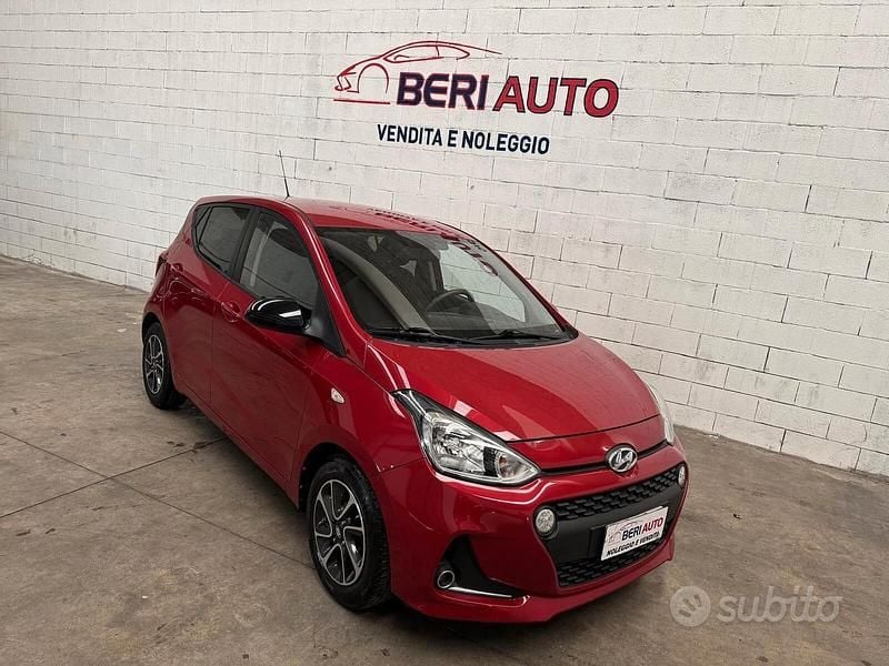 Usata Hyundai i10 66 CV (48 kW) 2019 Rosso Utilitaria