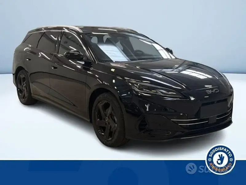 Nuova BYD Seal Comfort 2026 Nero Station wagon