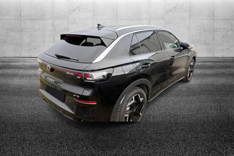 Usata VW T-Roc R-line 150 CV (110 kW) 2026 Nero metallizzato SUV