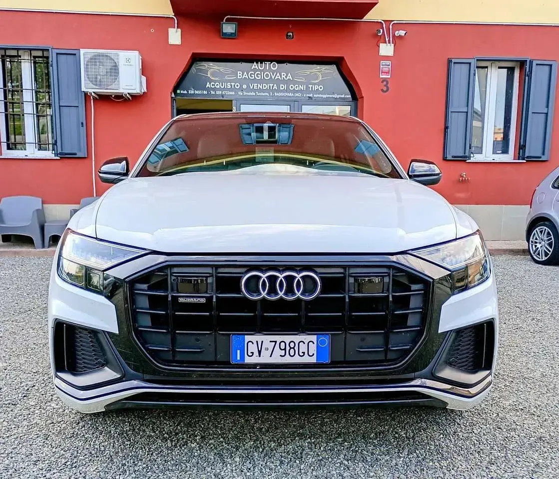 Usata Audi Q8 Sport 286 CV (210 kW) 2021 Other SUV