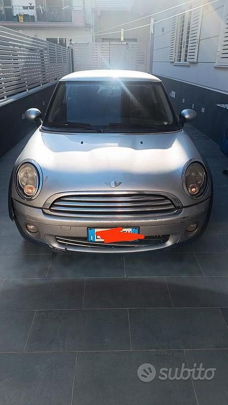 Usata 2008 Mini ONE Due volumi | 1500 € (Super prezzo) - Immagine 1/4