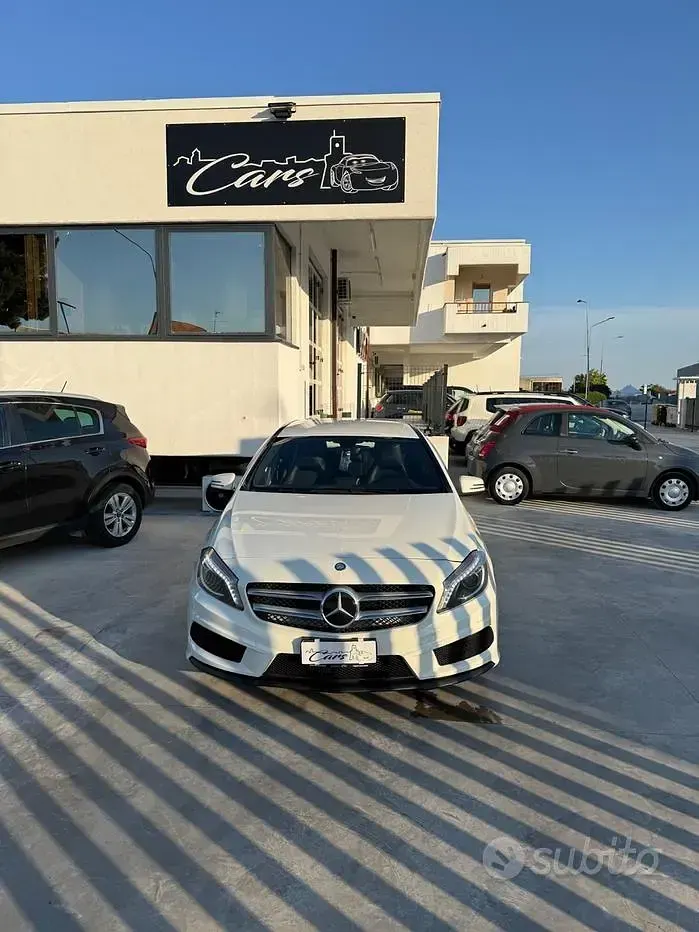 Usata Mercedes A180 Premium 109 CV (80 kW) 2015 Bianco Berlina