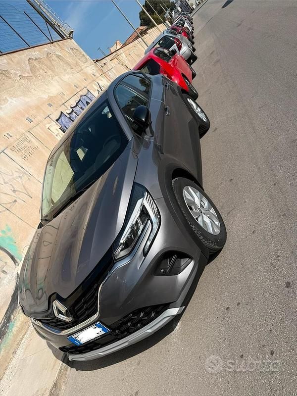 Usata Renault Captur 2022 Grigio SUV