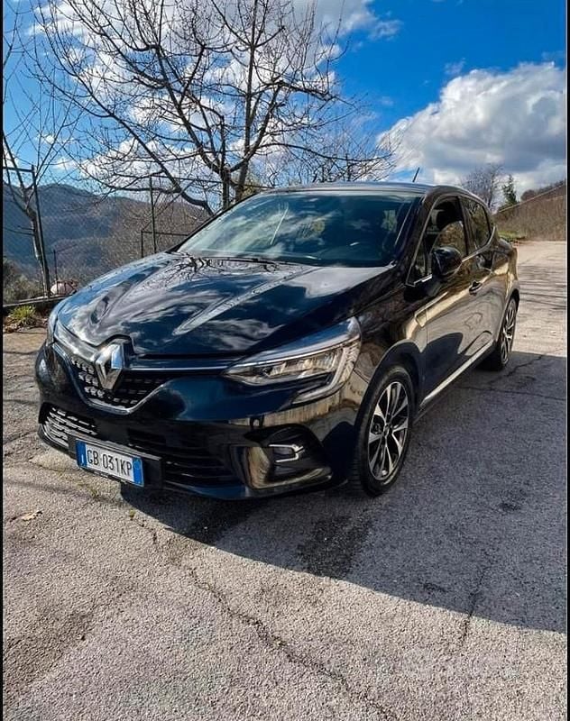 Usata Renault Clio V 100 CV (73 kW) 2020 Berlina