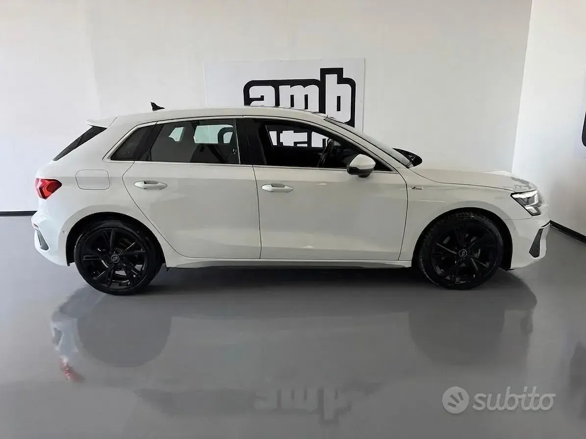 Usata Audi A3 150 CV (110 kW) 2024 Bianco Berlina