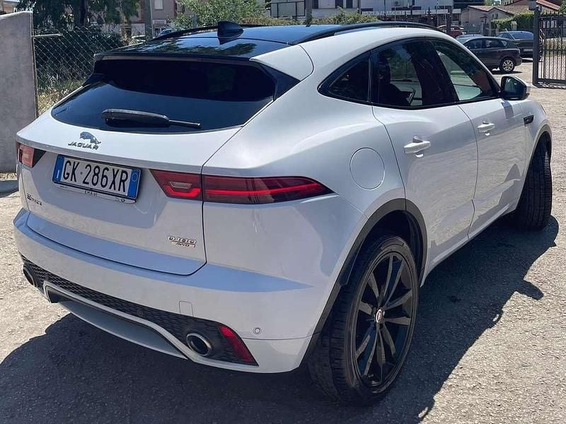 Usata Jaguar E-Pace R-Dynamic 179 CV (131 kW) 2019 Bianco SUV
