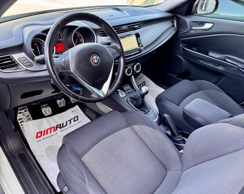 Usato 2016 Alfa Romeo Giulietta 1.6 Diesel 120 CV (9.990 €)