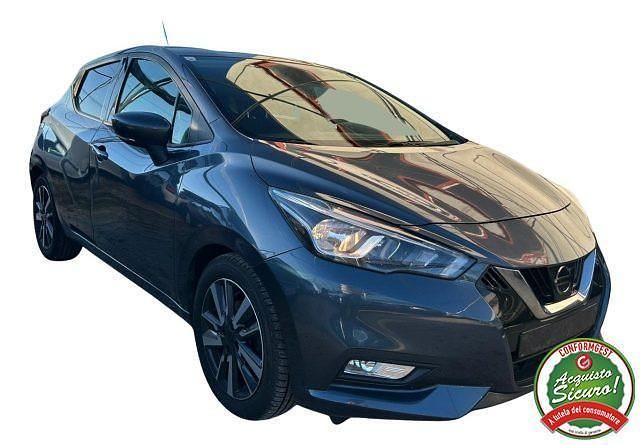 Usata Nissan Micra N-Connecta 90 CV (66 kW) 2017 Grigio Utilitaria