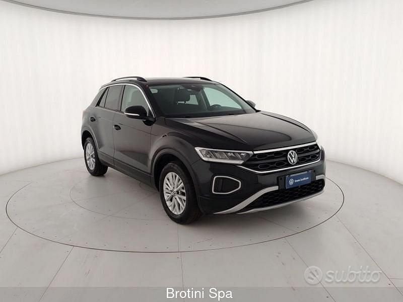 Brugt VW T-Roc Life 110 HK (80 kW) 2023 Sort SUV