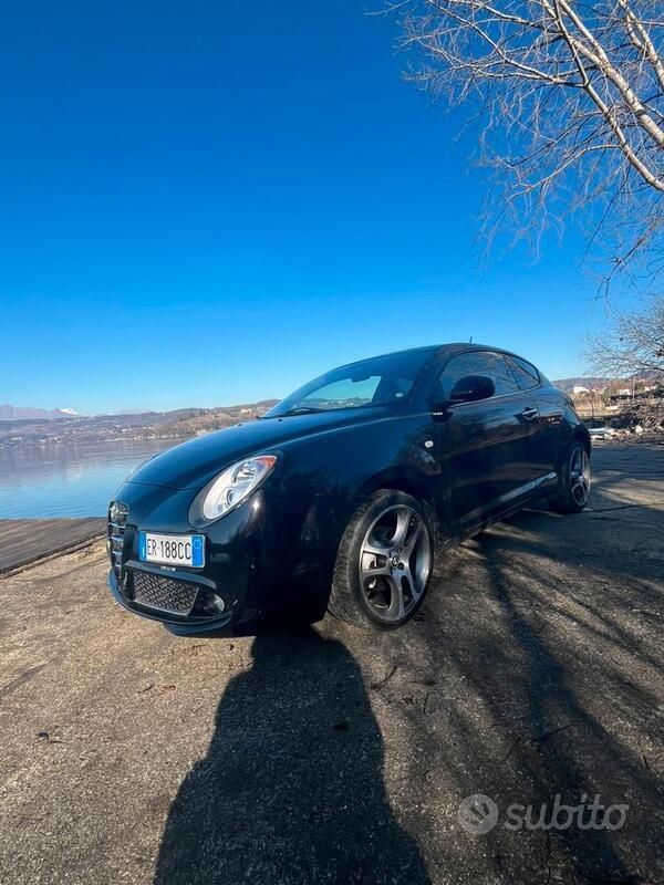 Usata 2013 Alfa Romeo MiTo Due volumi | 4900 € (Buon prezzo) - Immagine 1/4