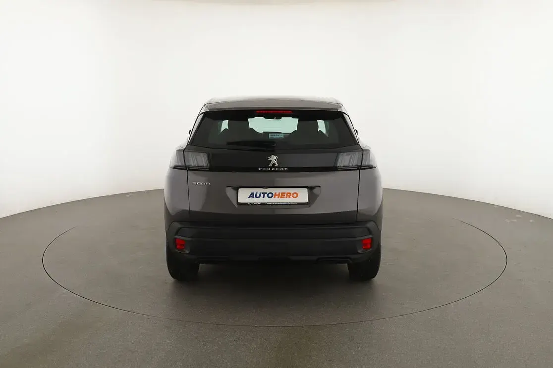 Begagnad Peugeot 3008 Active 131 HK (96 kW) 2021 Grå SUV