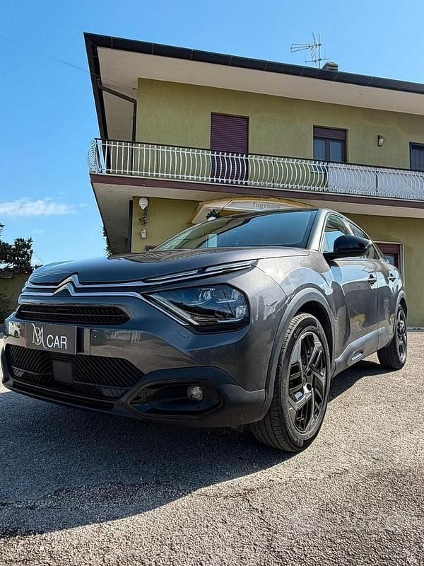 Usata Citroën C4 Feel 130 CV (95 kW) 2022 Grigio Berlina