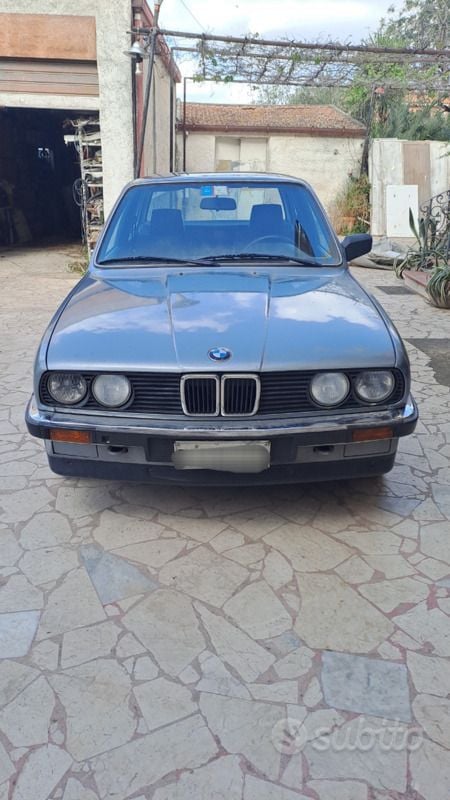 Usata BMW 318 105 CV (77 kW) 1986 Grigio Berlina
