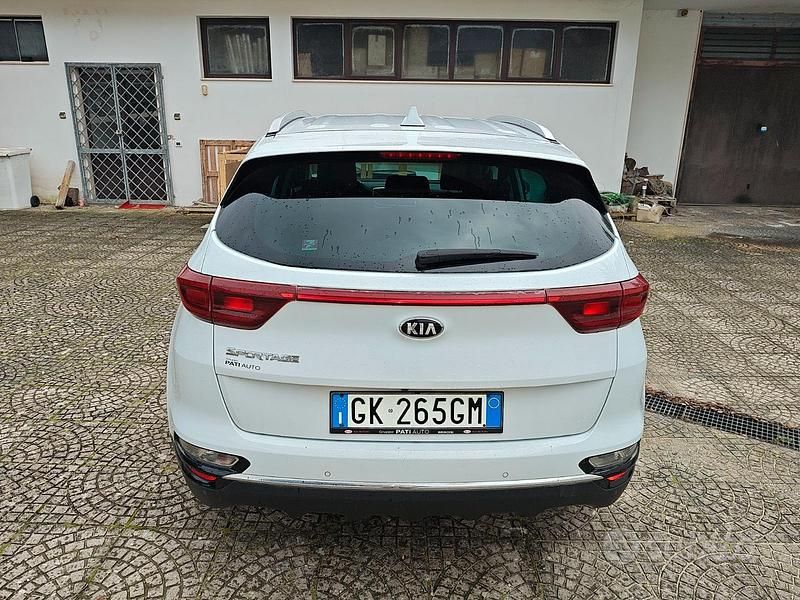 Usata Kia Sportage 115 CV (84 kW) 2019 Bianco SUV