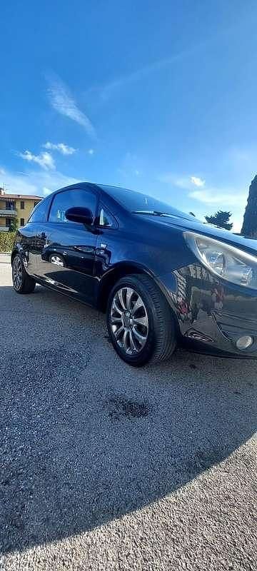 Usata Opel Corsa Eco 75 CV (55 kW) 2010 Utilitaria