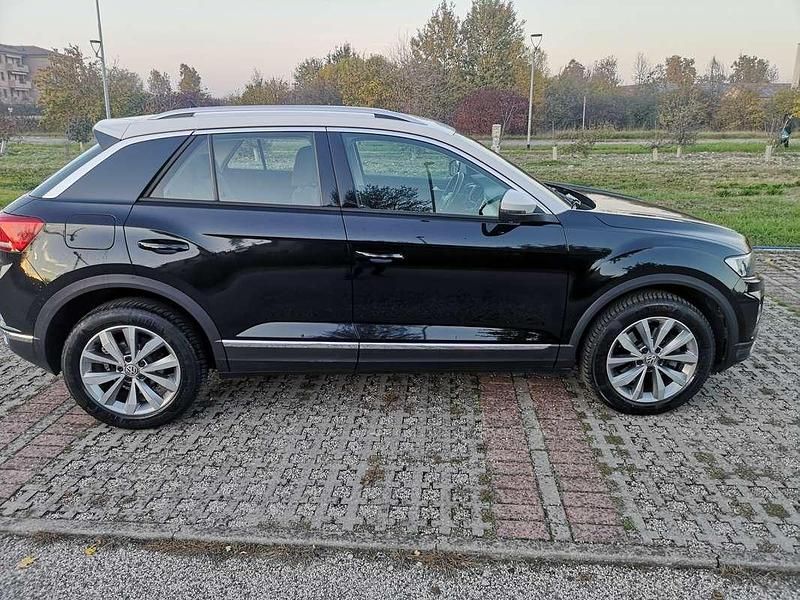 Usata VW T-Roc Style 150 CV (110 kW) 2019 Nero SUV