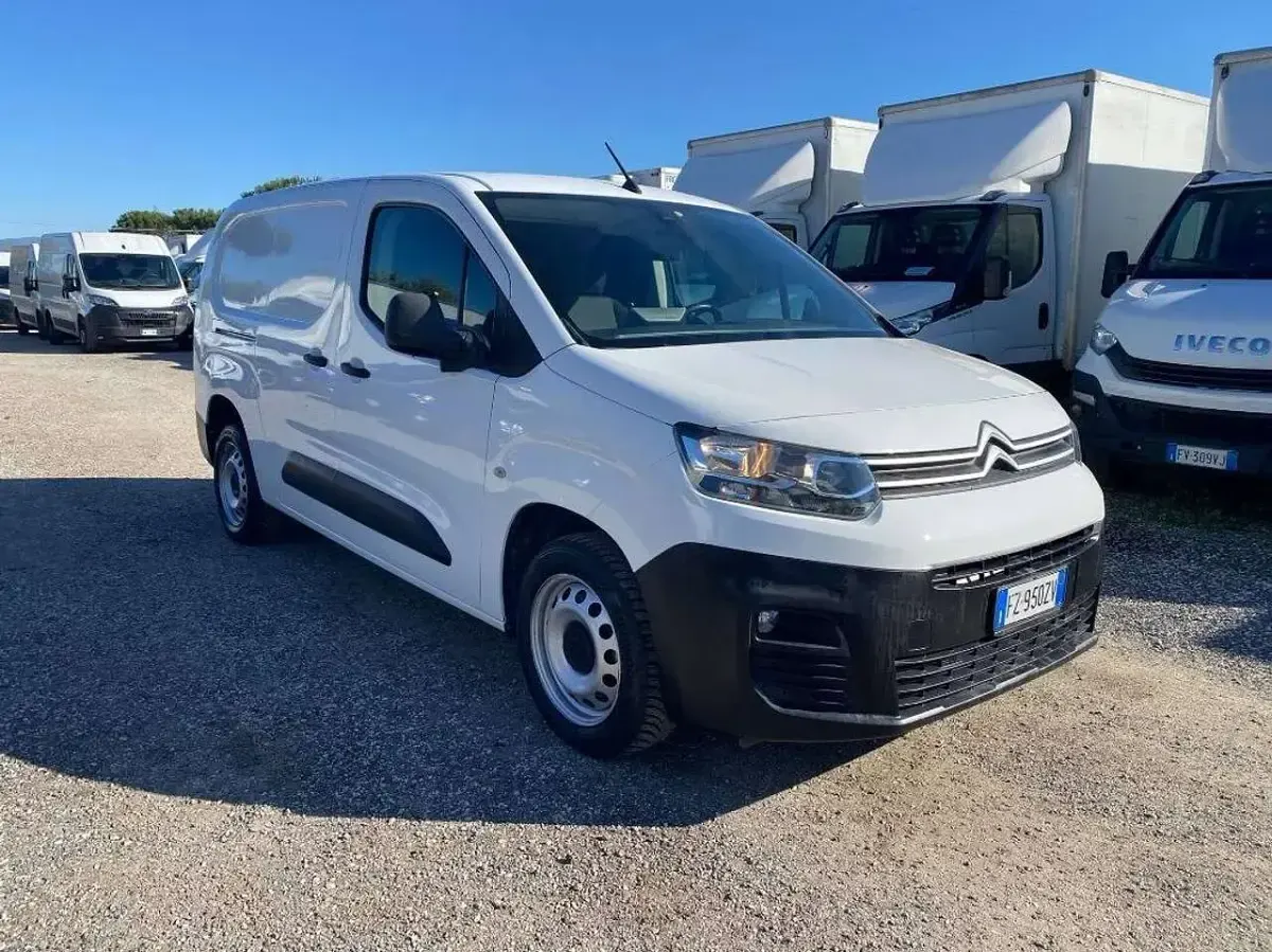 Usata Citroën Berlingo 102 CV (75 kW) 2020 Bianco Monovolume