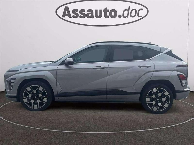 Usata Hyundai Kona 150 kW (204 CV) 2024 Grigio metallizzato SUV