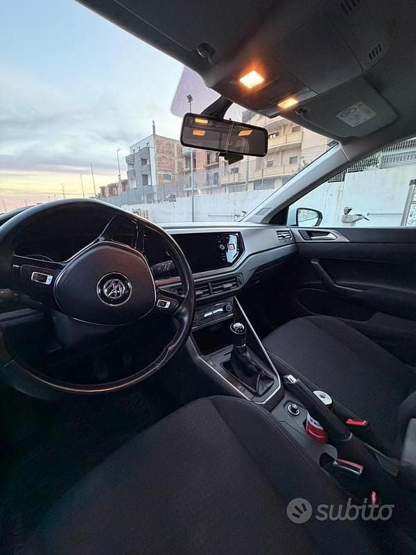 Usata VW Polo Sportline 90 CV (66 kW) 2020 Bianco Berlina