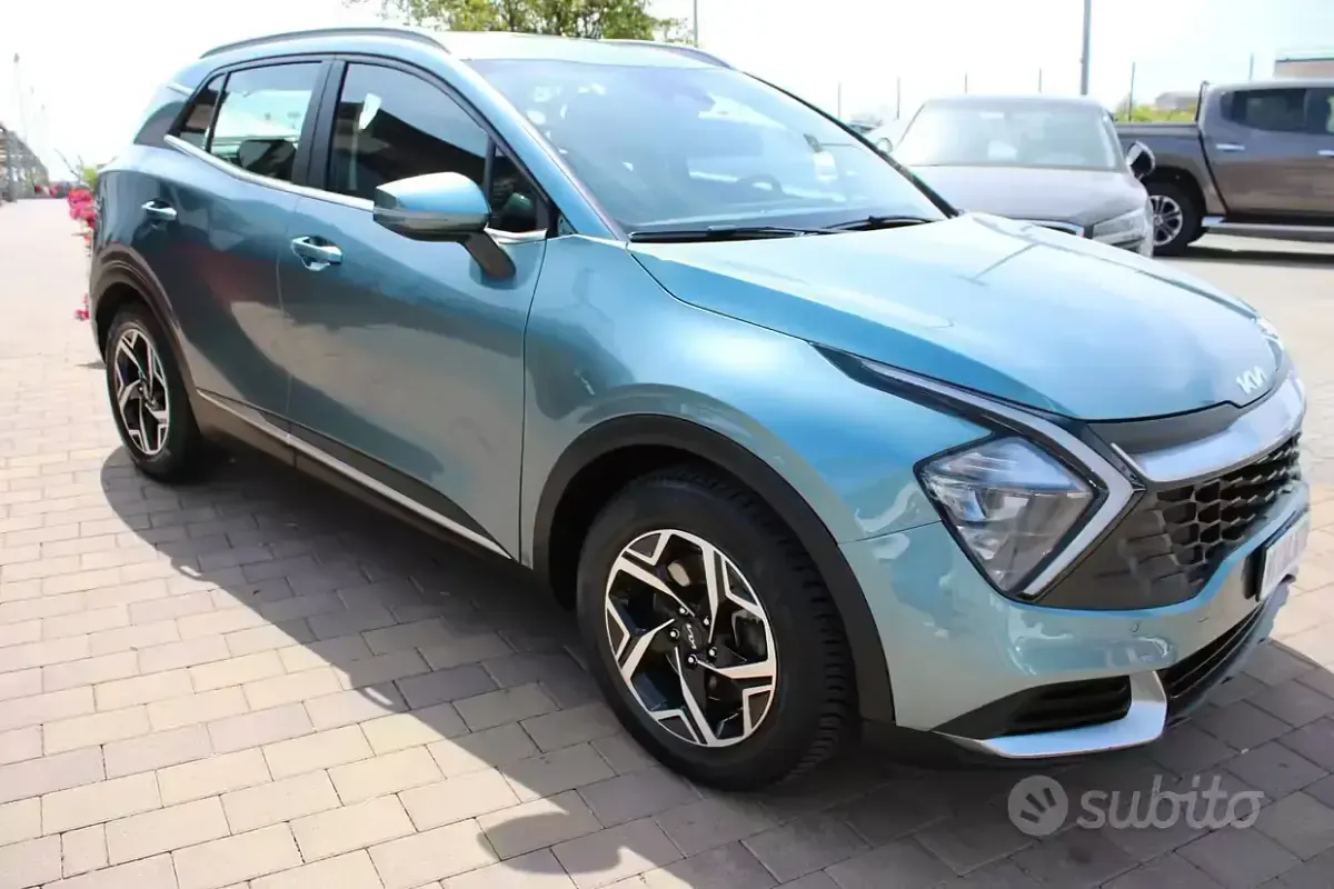 Usata Kia Sportage Style 150 CV (110 kW) 2022 Verde SUV