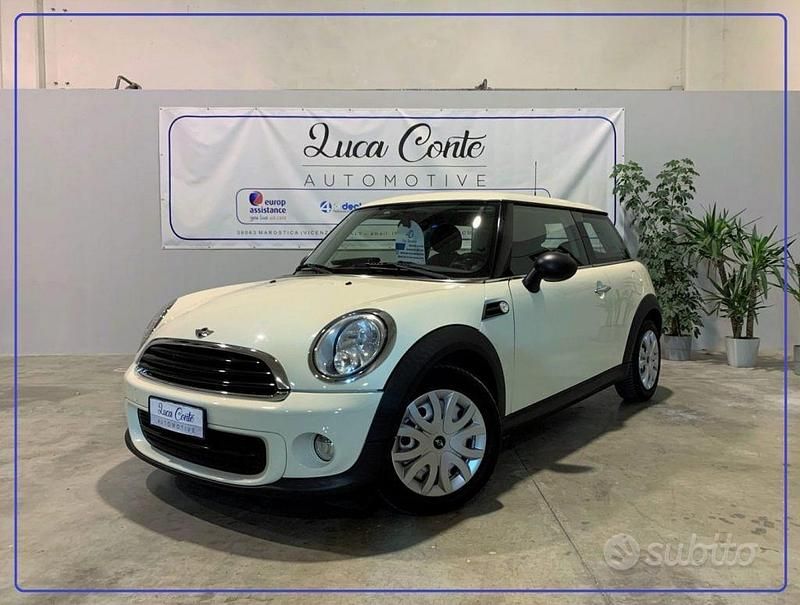 Usata Mini ONE 98 CV (72 kW) 2011 Beige Utilitaria