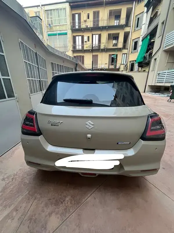 Usata Suzuki Swift 83 CV (61 kW) 2024 Utilitaria