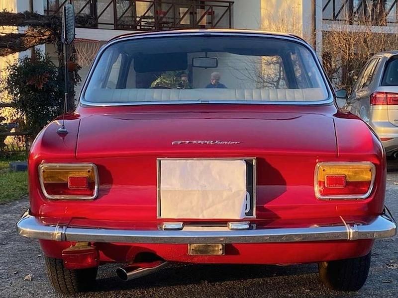 Usata Alfa Romeo GT Junior 109 CV (80 kW) 1972 Rosso Coupé