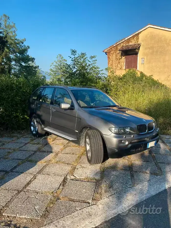 Usata BMW X5 218 CV (160 kW) 2006 Grigio SUV