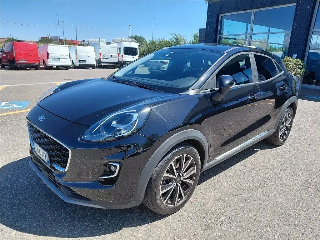 Usata Ford Puma Titanium 125 CV (91 kW) 2023 Agate black (metallizzato) SUV