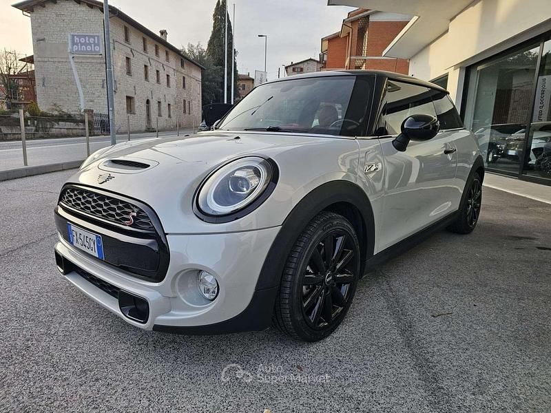 Usata Mini John Cooper Works Clubman Hype 192 CV (141 kW) 2019 Bianco Station wagon