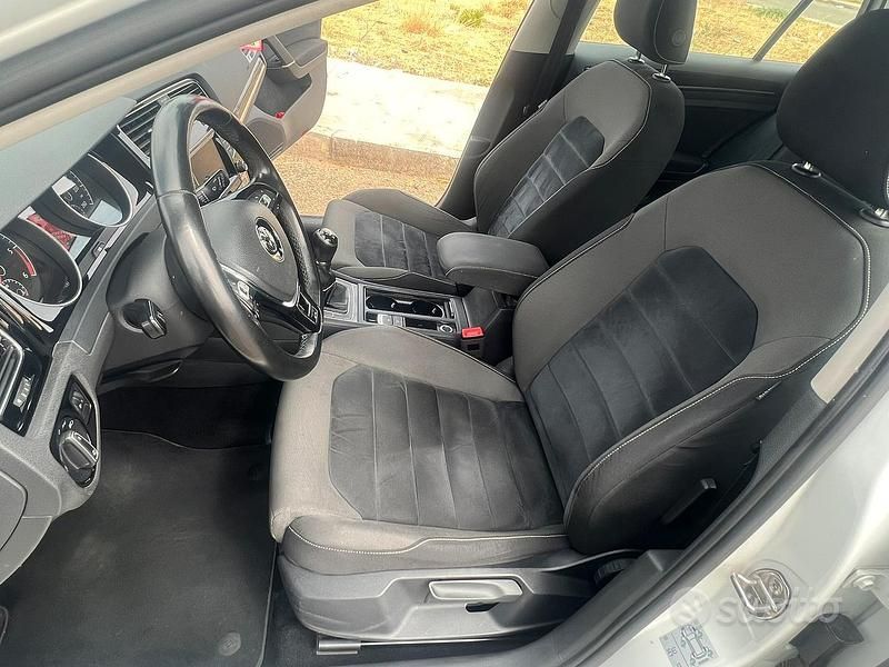 Usata VW Golf VII 105 CV (77 kW) 2013 Bianco Berlina