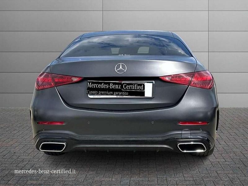 Usata Mercedes C300e AMG Line Premium Plus 265 CV (194 kW) 2024 Nero opaco Berlina