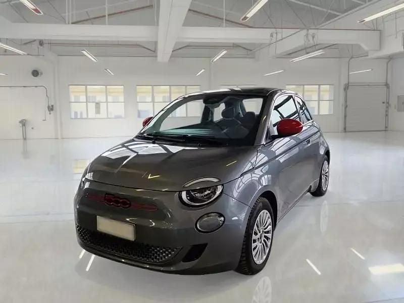 Usata Fiat 500e Red 42 kW (58 CV) 2023 Berlina