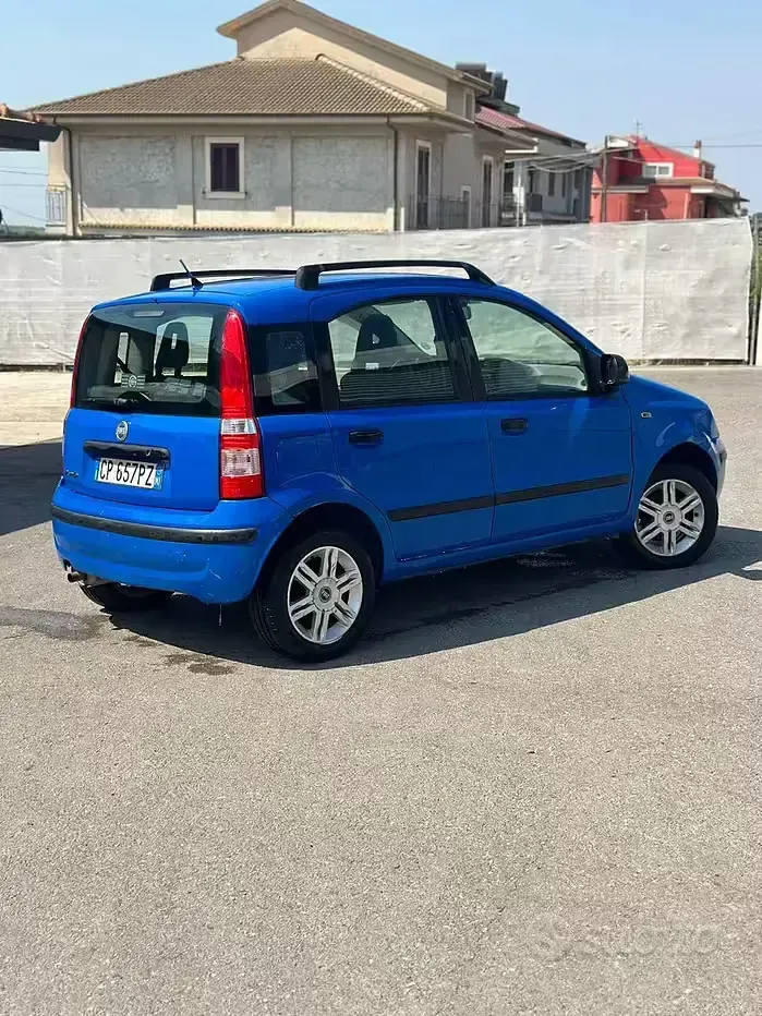 Usata Fiat Panda 60 CV (44 kW) 2006 Bluazzurro Utilitaria