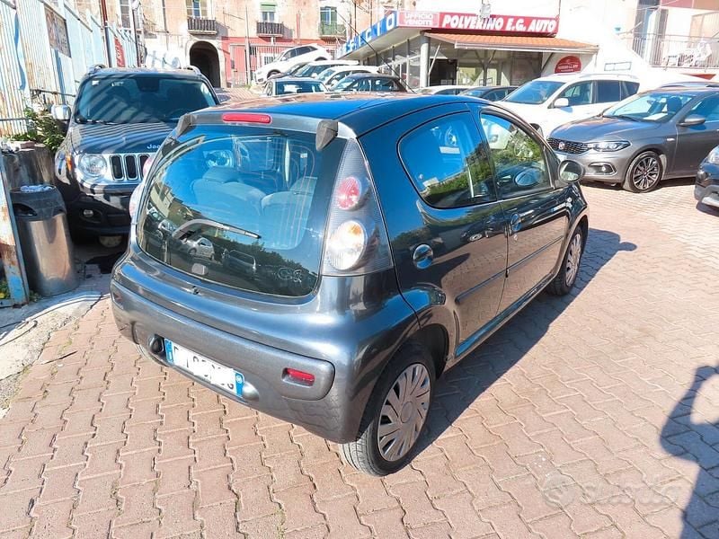 Usata Citroën C1 68 CV (50 kW) 2008 Grigio Utilitaria