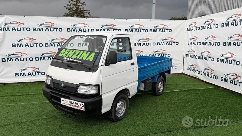 Bianco Usata 2002 Piaggio Porter Berlina | 5499 € (Buon prezzo) - Immagine 1/4