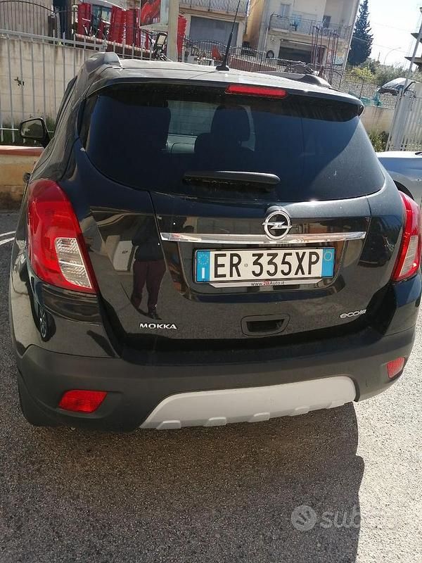 Usata Opel Mokka 131 CV (96 kW) 2012 Nero SUV