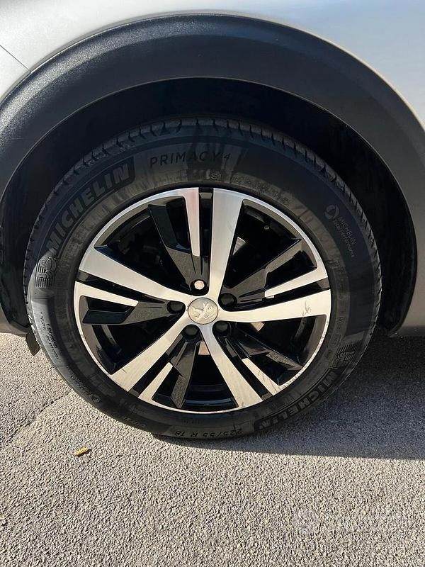 Usata Peugeot 3008 GT-line 119 CV (87 kW) 2017 Bianco SUV