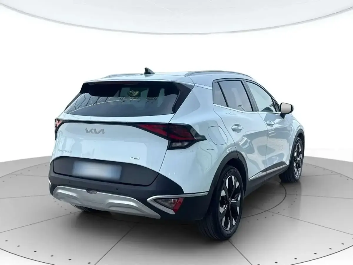 Usata Kia Sportage Style 179 CV (131 kW) 2022 Bianco SUV