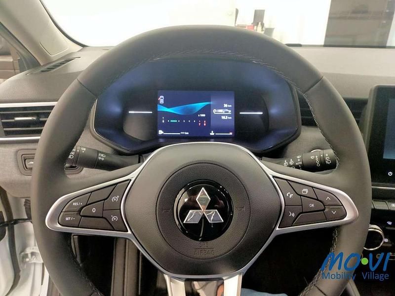Nuova Mitsubishi Colt Invite 67 CV (49 kW) 2025 Bianco Berlina