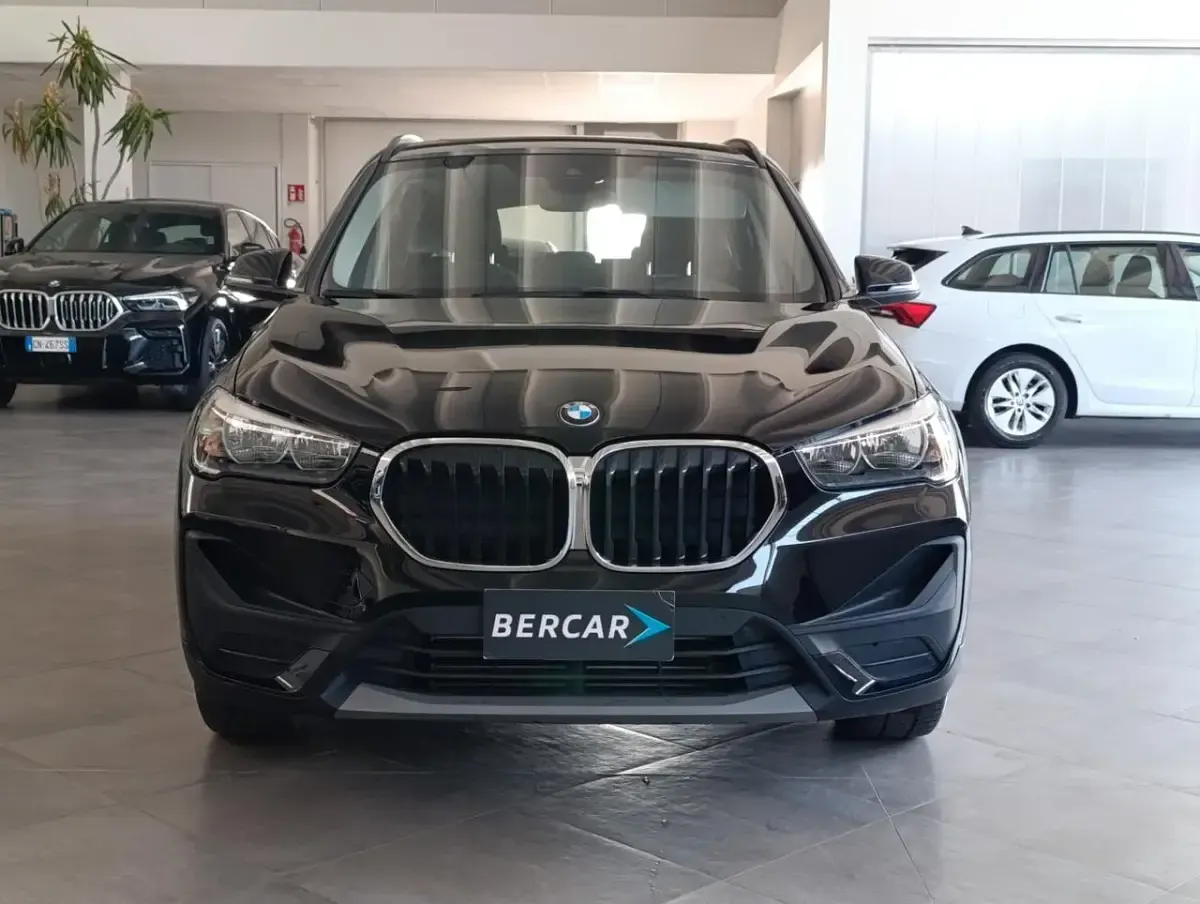 Usata BMW X1 Advantage 149 CV (109 kW) 2021 Viola SUV