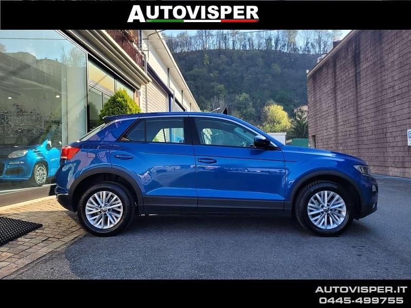 Usata VW T-Roc Business 110 CV (80 kW) 2021 Blu ravenna SUV