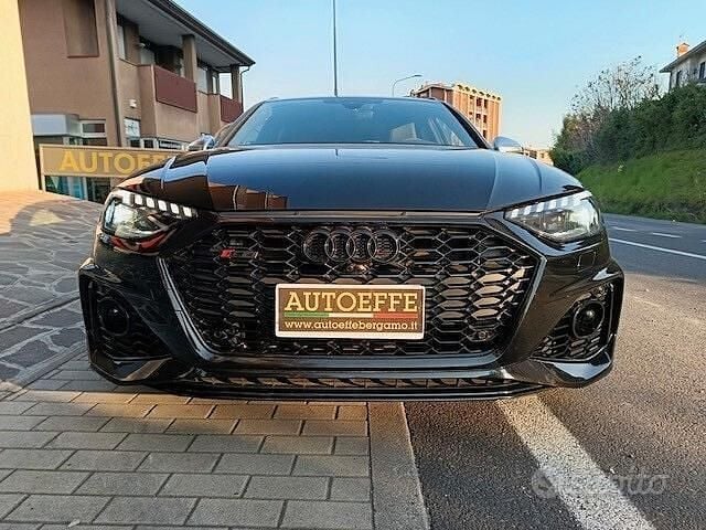 Usata Audi RS4 Ambiente 450 CV (330 kW) 2021 Nero Station wagon