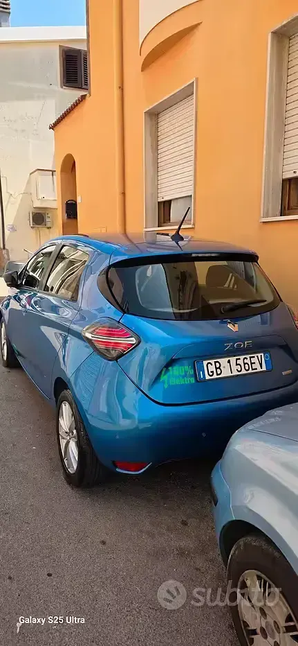 Usata Renault Zoe 50 kW (69 CV) 2020 Bluazzurro Utilitaria