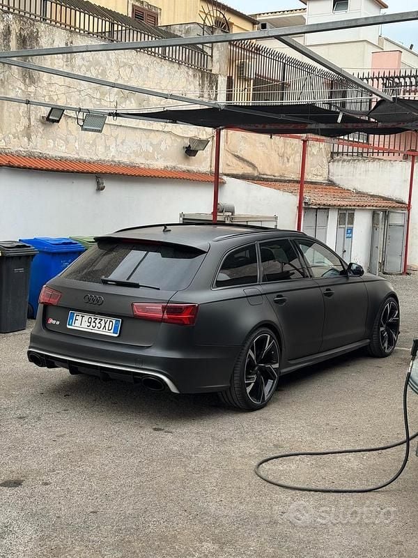 Usata Audi RS6 Ambiente 560 CV (411 kW) 2015 Nero Station wagon