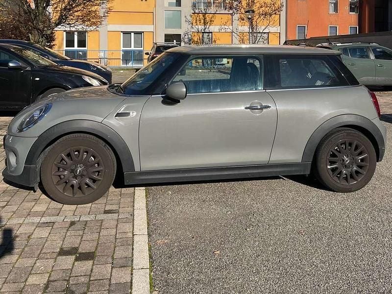 Usata Mini Cooper Hype 136 CV (100 kW) 2020 Grigio Utilitaria