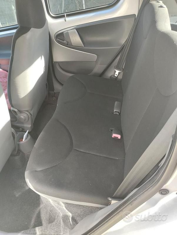 Usata Toyota Aygo 2008 Grigio Utilitaria