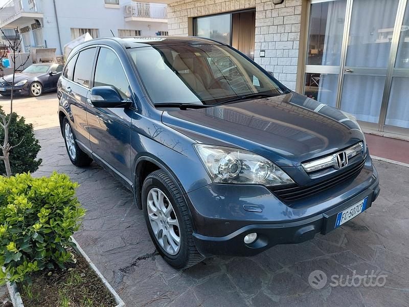 Usata Honda CR-V Executive 140 CV (102 kW) 2007 Grigio SUV