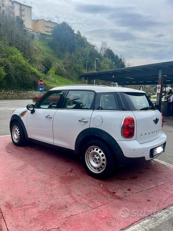 Usata Mini Countryman 90 CV (66 kW) 2014 Bianco SUV